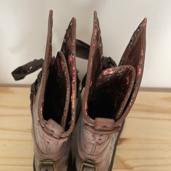 Dr. Martens Maasai Triumph Waxed Brown Ribbon Lace Up Fold Down 12-eye boots - Picture 7 of 12